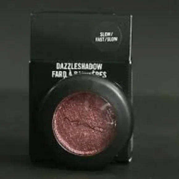 Last one! MAC SLOW FAST SLOW shadow NIB Dazzleshadow - Picture 2 of 6